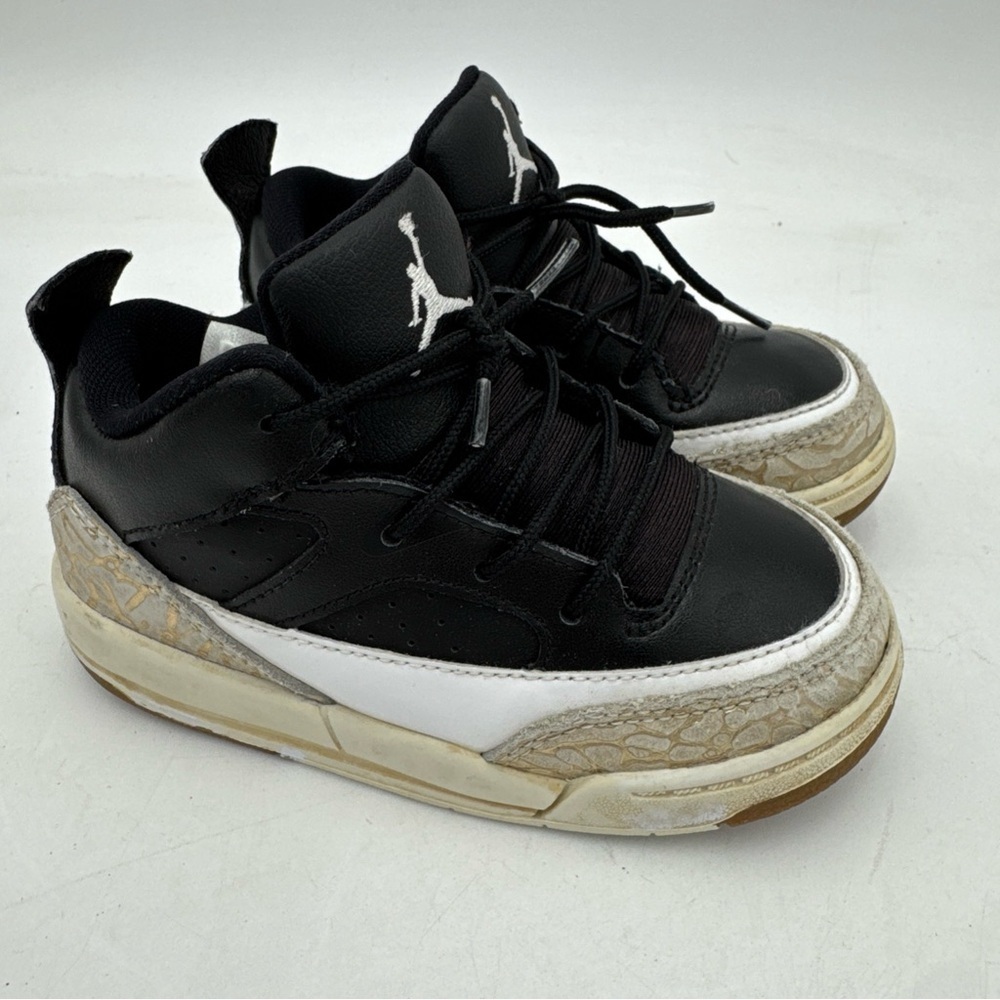 Nike Air Jordan Baby Black White Grey AA2560-021 Toddler Size 8C - Picture 2 of 8